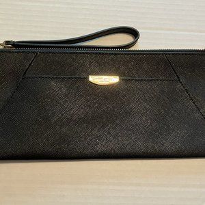 Henri Bendel Pouch/Wristlet